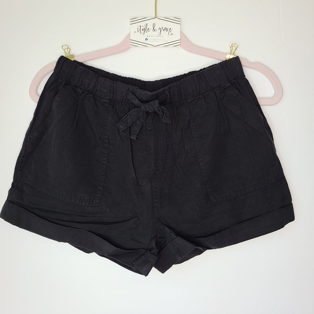 Patch Pocket Shorts - Style & Grace Co